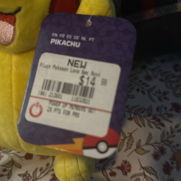 Pikachu plushie - Picture 2 of 2